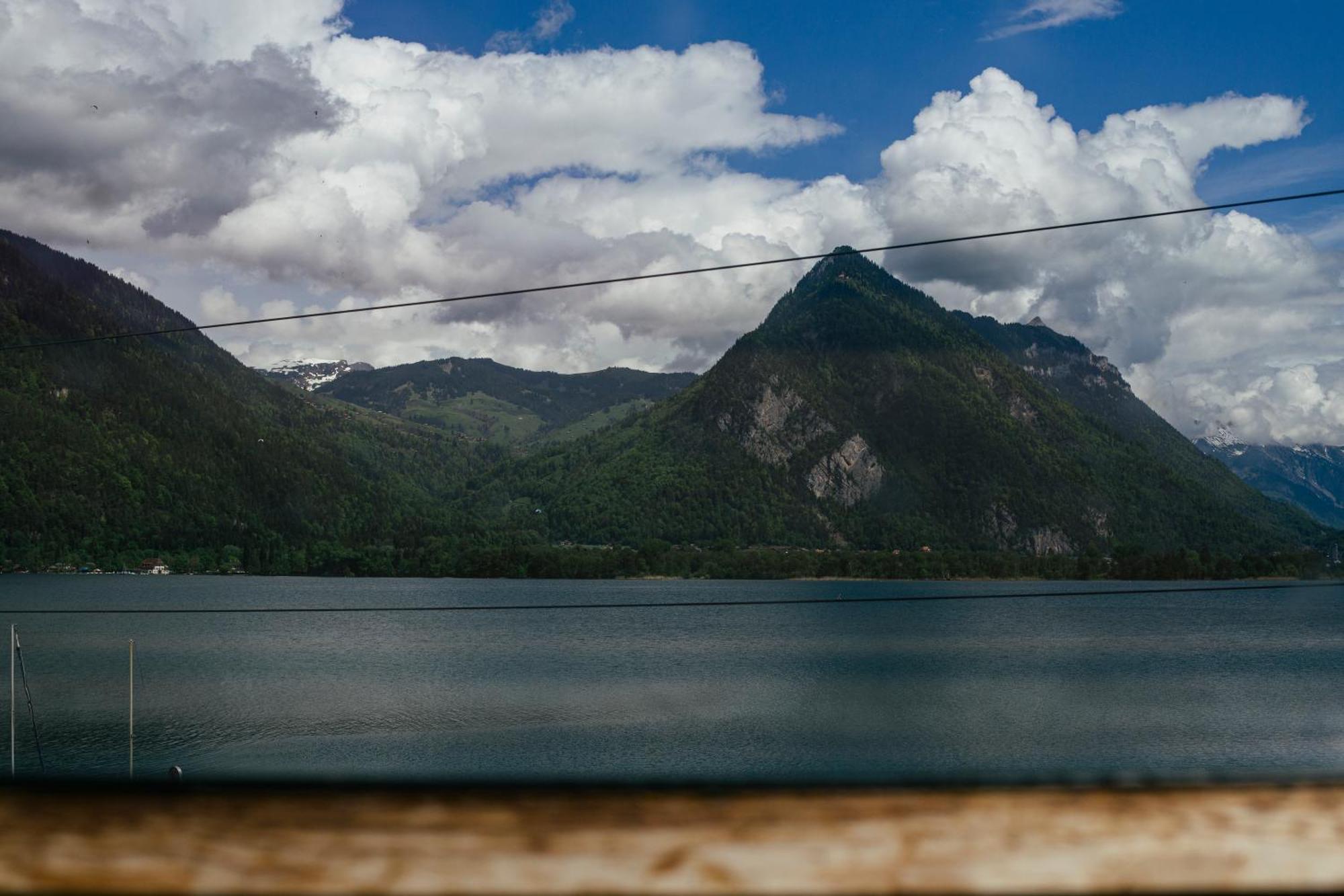 Au Bord Du Lac Därligen Eksteriør billede